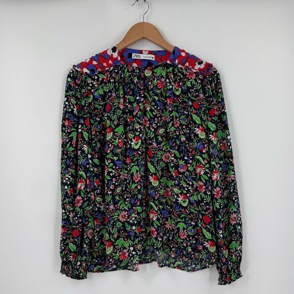 ZARA Shoulder Pad Patchwork Floral Blouse in Black/Multicolor | Size Medium - Picture 3 of 10